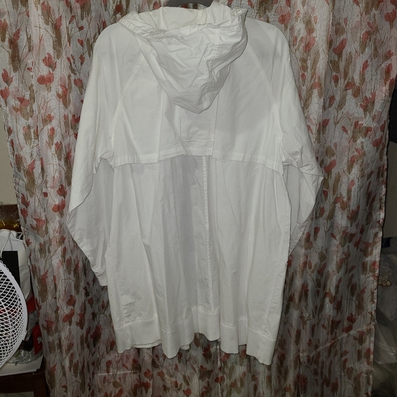 Jacket - Picture 2 of 2